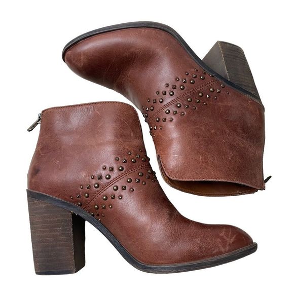 Lucky Brand Sancha Brown Zip Up Studded Heel Bootie Boots - Picture 2 of 11